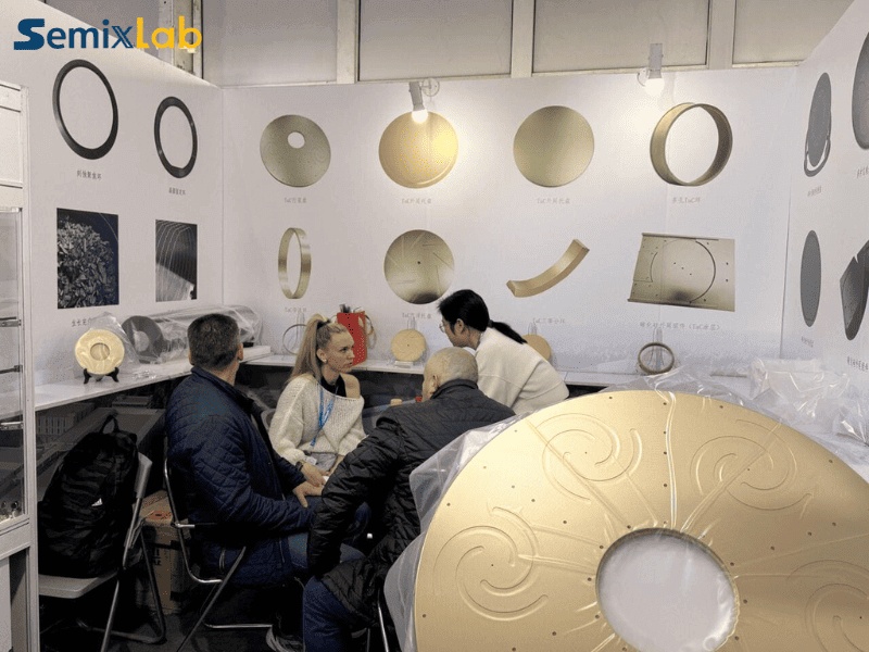 Semikonduktaĵaj CVD-tegaĵaj epitaksiaj fabrikantoj